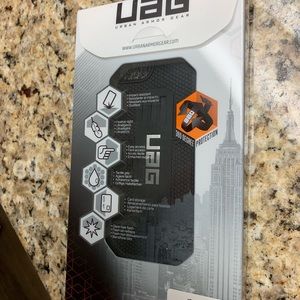 UAG Metropolis Series: iPhone 8/7/6S Case